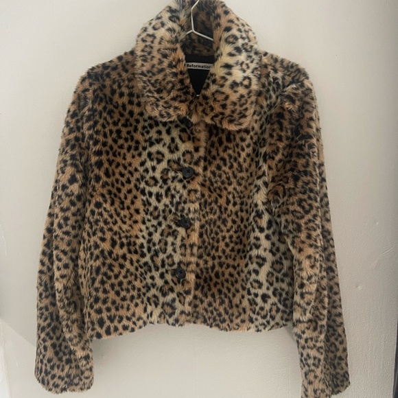 Reformation | Hampton Leopard-Print Faux Fur Coat XS - Picture 2 of 2